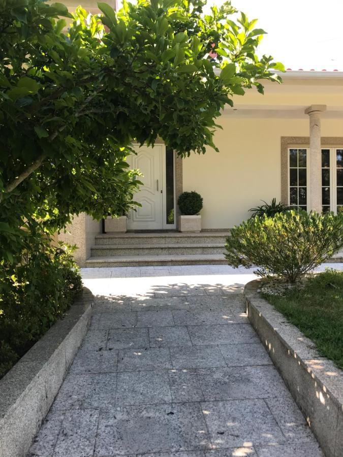 Camelias Bed & Breakfast Guimarães Екстериор снимка